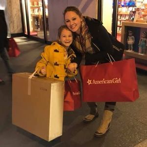 Meet your Posher, Kara